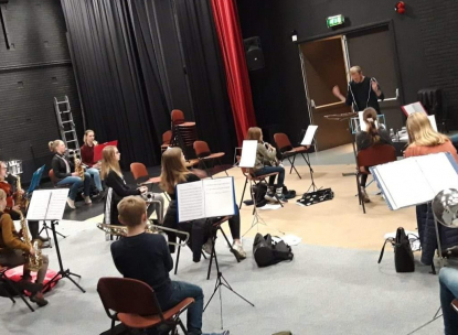 Muziekverenigingen repeteren weer